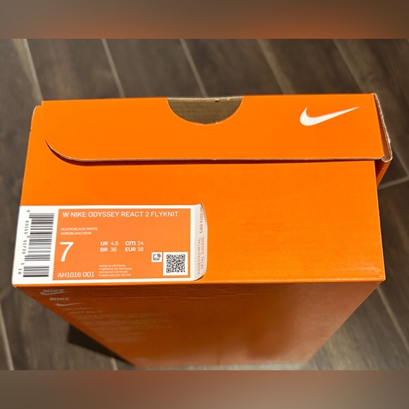 Nike Odyssey React 2 Flyknit - Picture 7 of 7